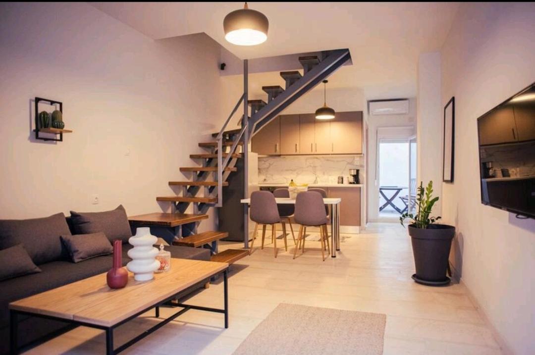 Central Maisonette Volos Exterior photo